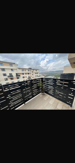 Apartament cu 2 camere decomandat în Florești
