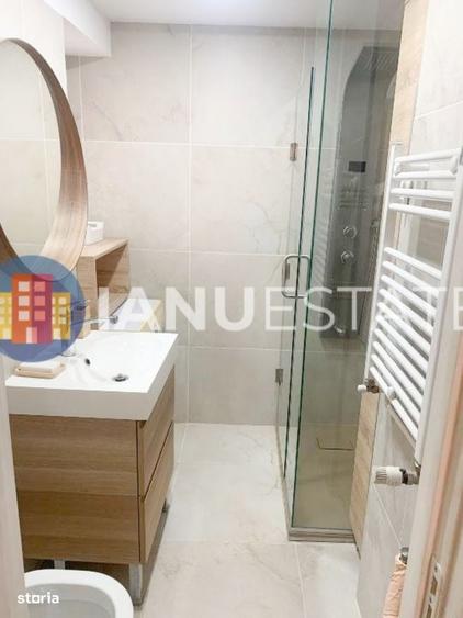 Apartament cu 3 camere decomandat în Titan