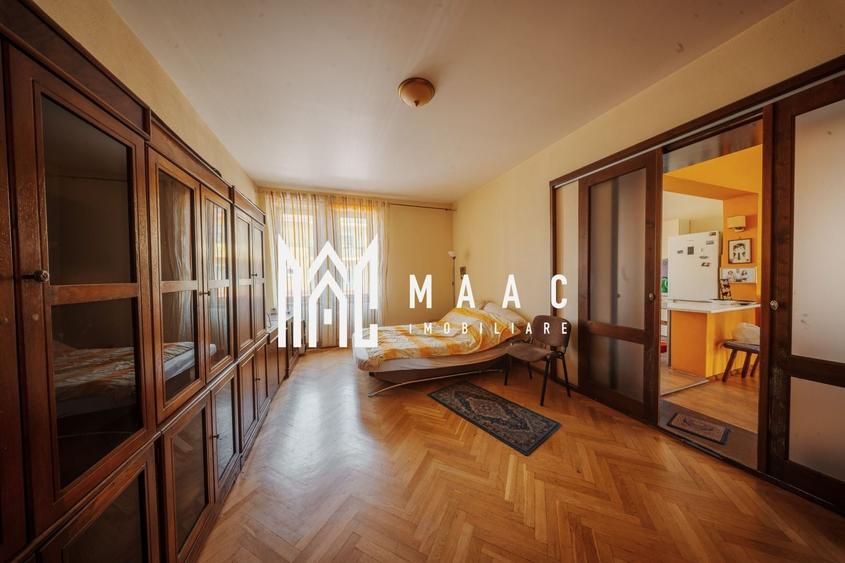 Casă individuală cu 6 camere cu Canalizare în Trei Stejari