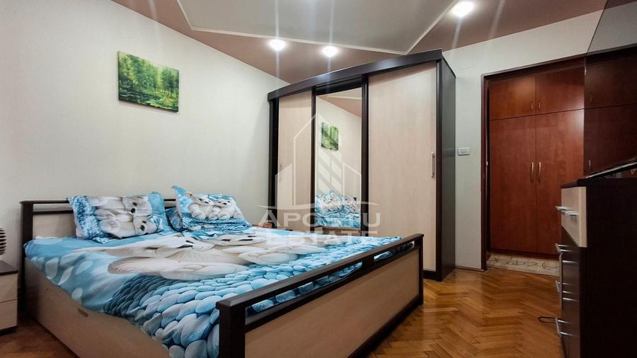 Apartament cu 2 camere semidecomandat, mobilat în Boul Roșu
