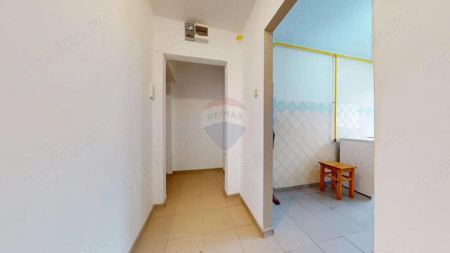 Apartament cu 2 camere semidecomandat în Electroprecizia