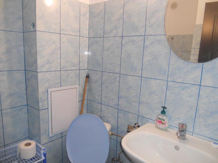 Garsonieră decomandată în Podu Roș