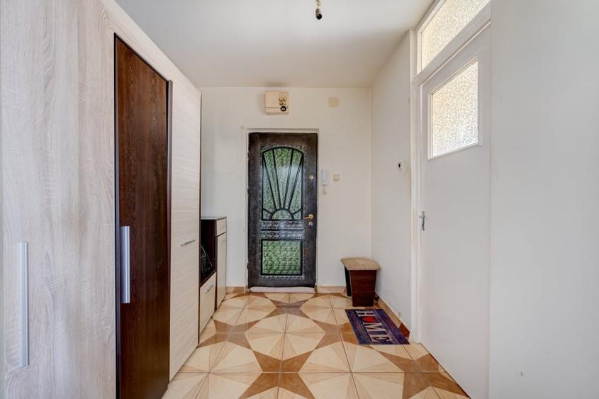 Apartament cu 2 camere semidecomandat în Măgurele