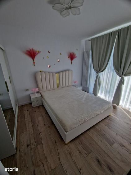 Casă cu 4 camere cu Teren 80 Mp în Titan