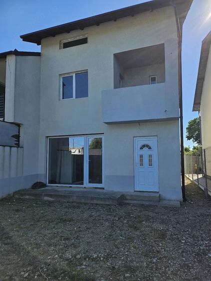 Casă cu Teren 154 Mp în Central