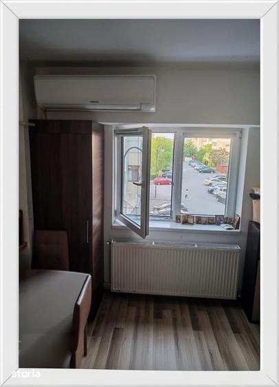 Ultracentral Targovi?te, etaj 2, vanzare apartament 3camere - 10