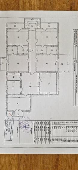 Apartament cu 6 camere decomandat în Cezar Petrescu