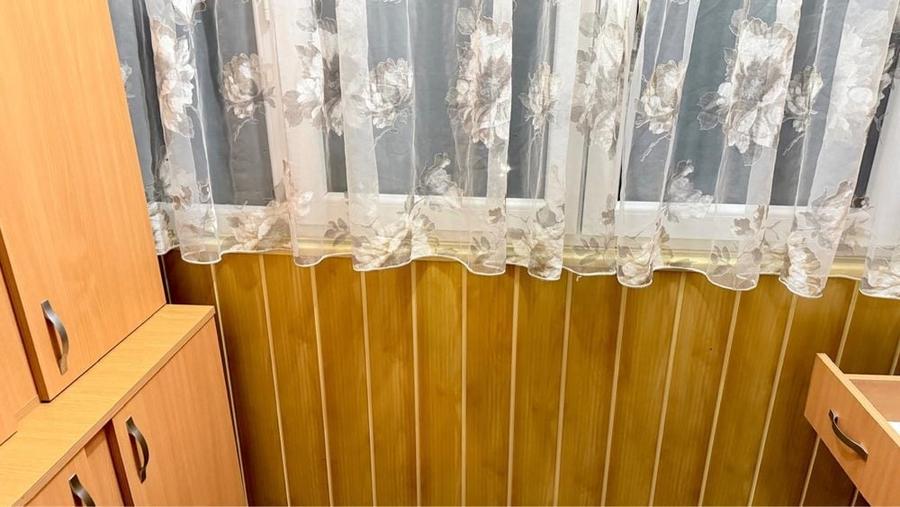 Apartament cu 3 camere nedecomandat în Central