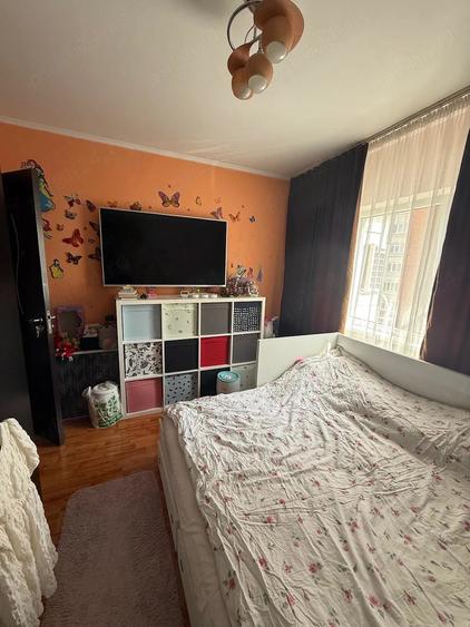 Apartament cu 2 camere decomandat în Exterior Vest