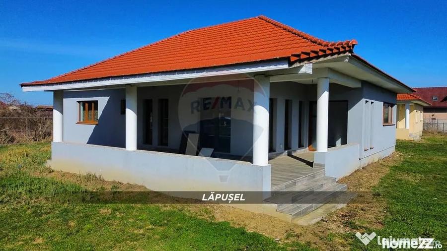 Casă cu 4 camere cu Teren 718 Mp în Lăpuș
