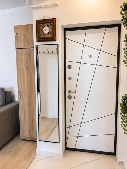 Apartament cu 2 camere semidecomandat în Militari