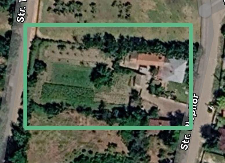Casă cu 4 camere în Dăscălești