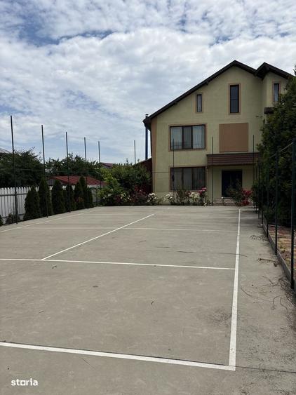 Casă cu 4 camere cu Canalizare în Exterior Vest