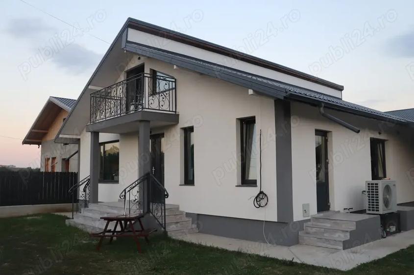 Casă cu 4 camere cu Teren 500 Mp în 1 Mai