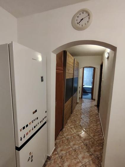 Apartament cu 3 camere decomandat în Chișoda