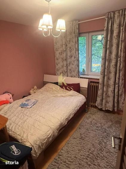 Apartament cu 4 camere în Tei
