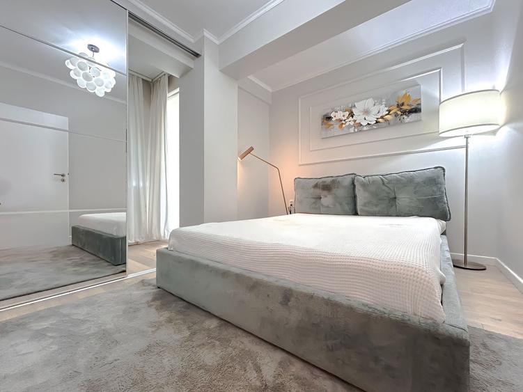 Apartament cu 2 camere semidecomandat, mobilat în Central