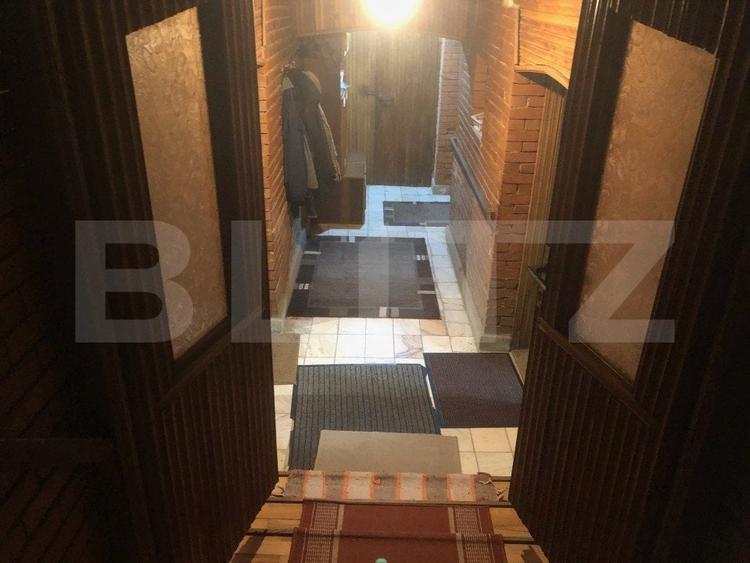 Casă individuală cu 4 camere cu Canalizare în Central