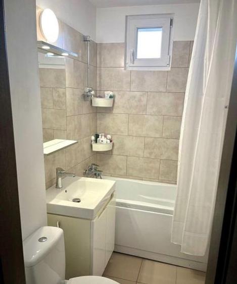 Apartament cu 2 camere decomandat, mobilat în Drumul Taberei