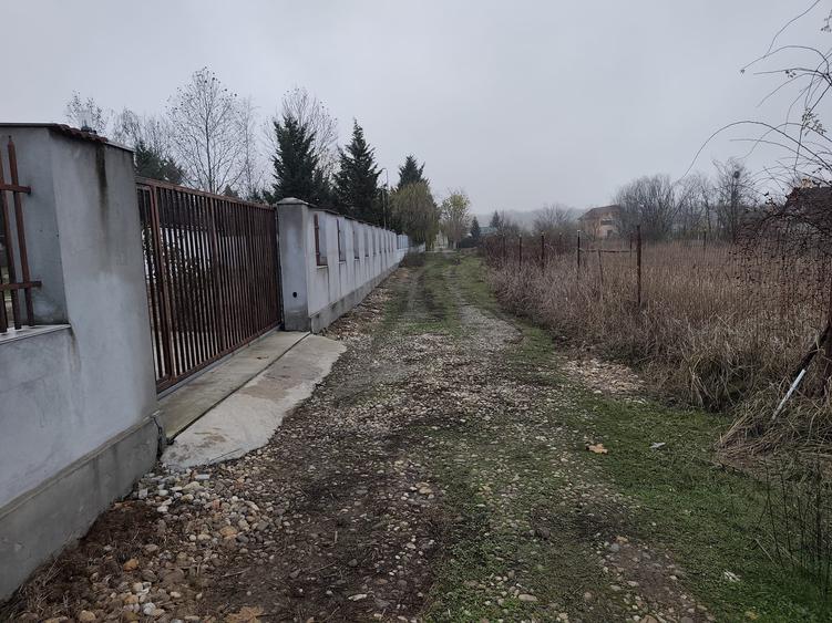 Teren Construcții intravilan de 650 mp, în Gulia