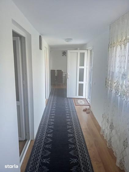 Casă cu 3 camere cu Teren 250 Mp în Vernești