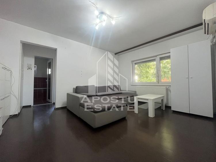Apartament 2 camere partern, zona Confectii+ parcare - 1