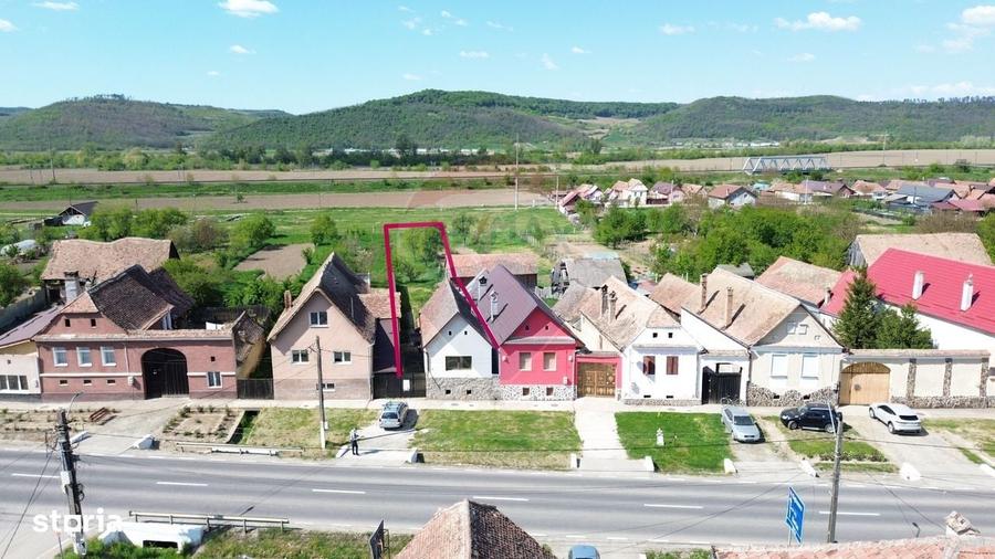 Casă cu 2 camere cu Teren 913 Mp în Central