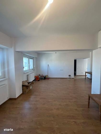 Apartament cu 4 camere decomandat în Lucian Blaga