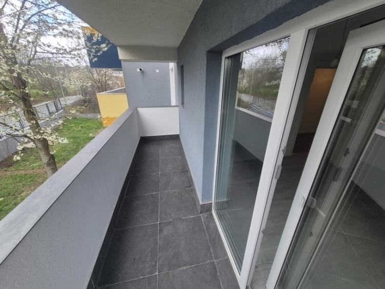 Apartament cu 2 camere decomandat în Semicentral