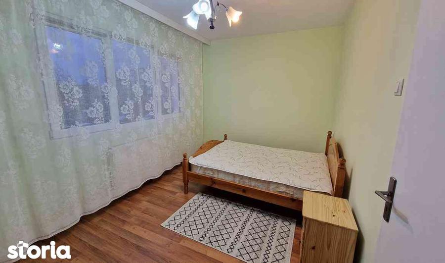 Chirie apartament 3 camere cu 2 balcoane zona Astra str.Neptun - 10