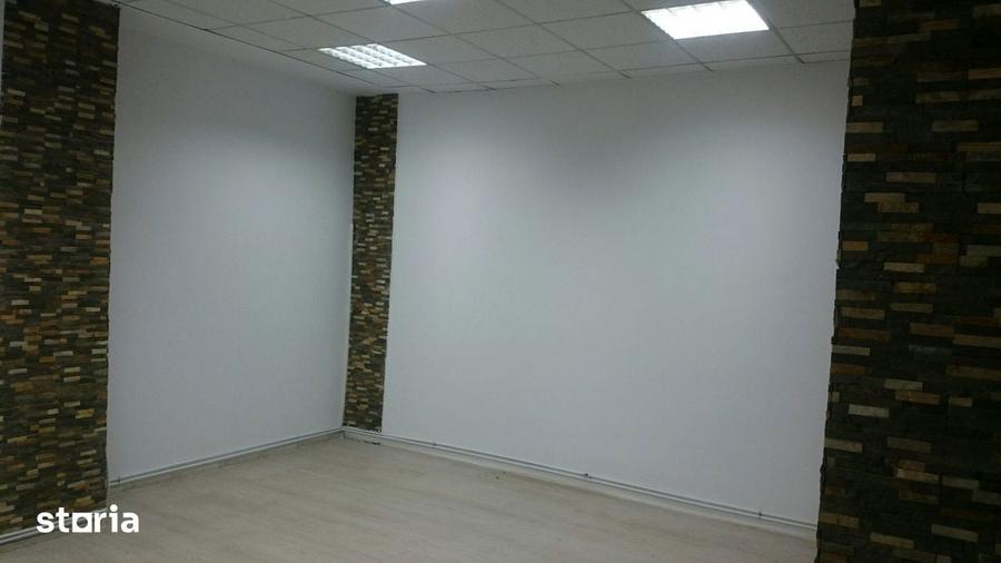 Spațiu comercial, de 75 mp, în Alexandru cel Bun