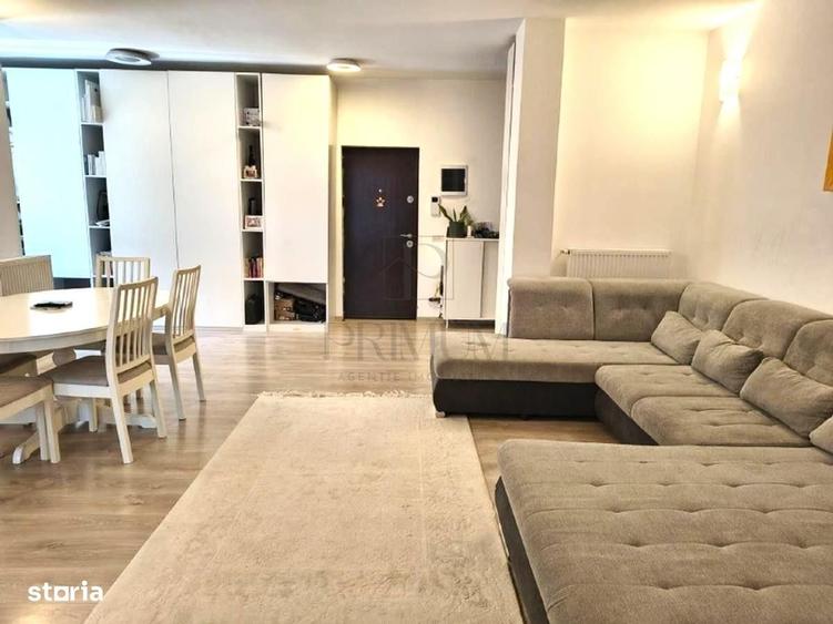 Apartament cu 4 camere decomandat în Central