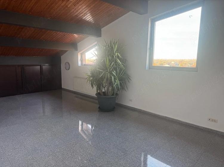 Apartament cu 3 camere decomandat în Străulești