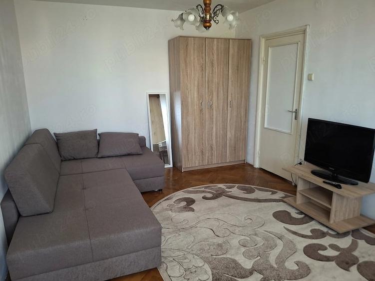 Apartament cu 2 camere decomandat în Cedonia