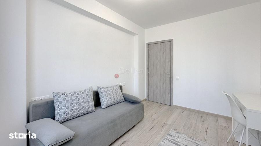 Apartament cu 3 camere în Tractorul