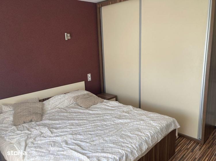 Apartament cu 3 camere în Sub Arini