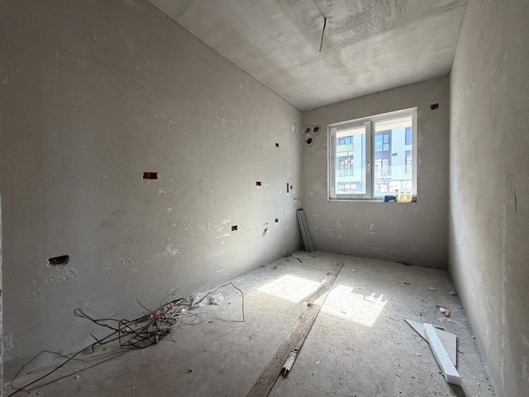 Apartament cu 3 camere decomandat în Giroc