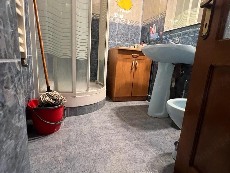 Apartament cu 2 camere decomandat în Micro 12