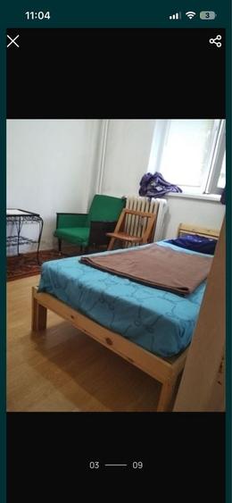 Apartament cu 4 camere decomandat în Teiul Doamnei