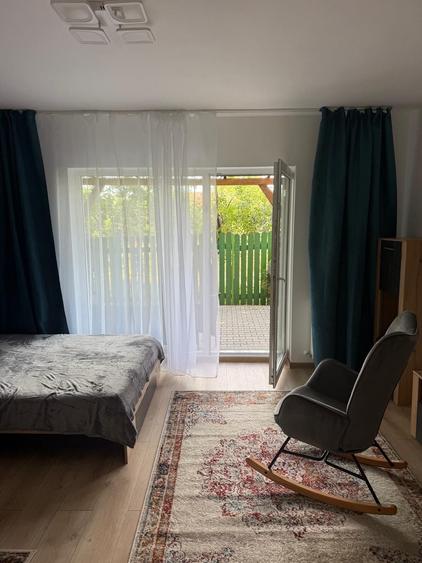 Apartament cu 2 camere decomandat în Exterior Vest