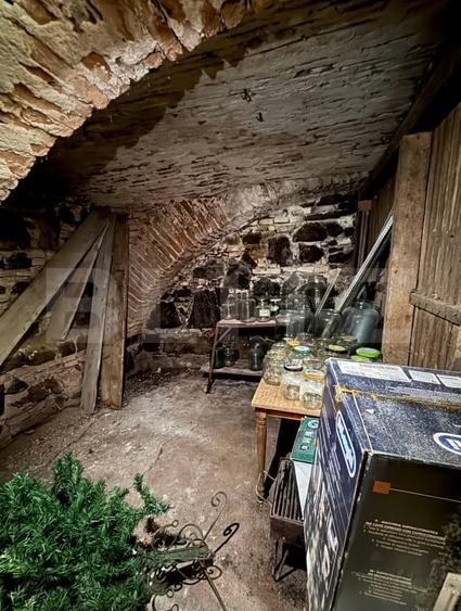 Casa  de vanzare, 2 camere, 86 mp  Sibiu- langa piata Cibin - 16