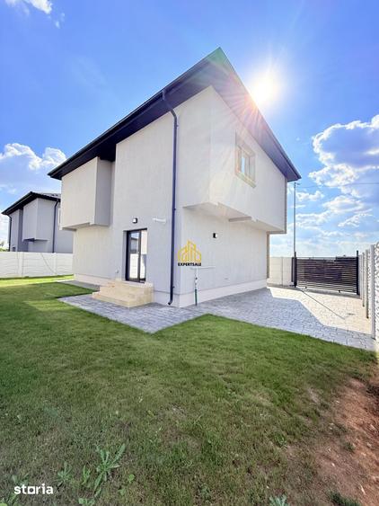 Casă cu 4 camere cu Teren 325 Mp în Prelungirea Ghencea