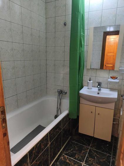 Garsonieră decomandată în Sineasca