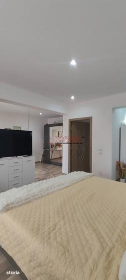 Casă cu 4 camere cu Teren 200 Mp în Berceni