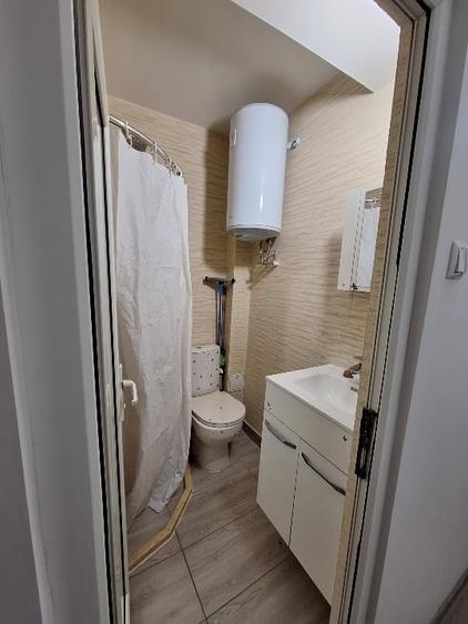 Garsonieră decomandată, mobilată în Țiglina 1