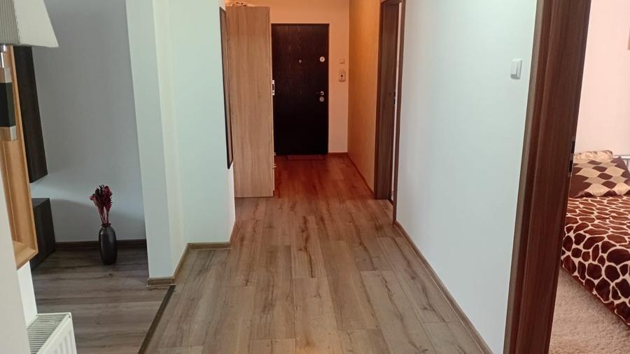 Apartament cu 4 camere decomandat în Aurel Vlaicu
