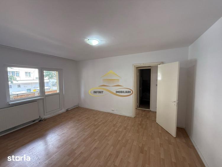 Apartament cu 2 camere semidecomandat în Bistrița Lac