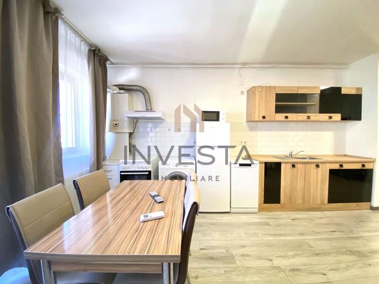 Apartament cu 2 camere semidecomandat, mobilat în Central