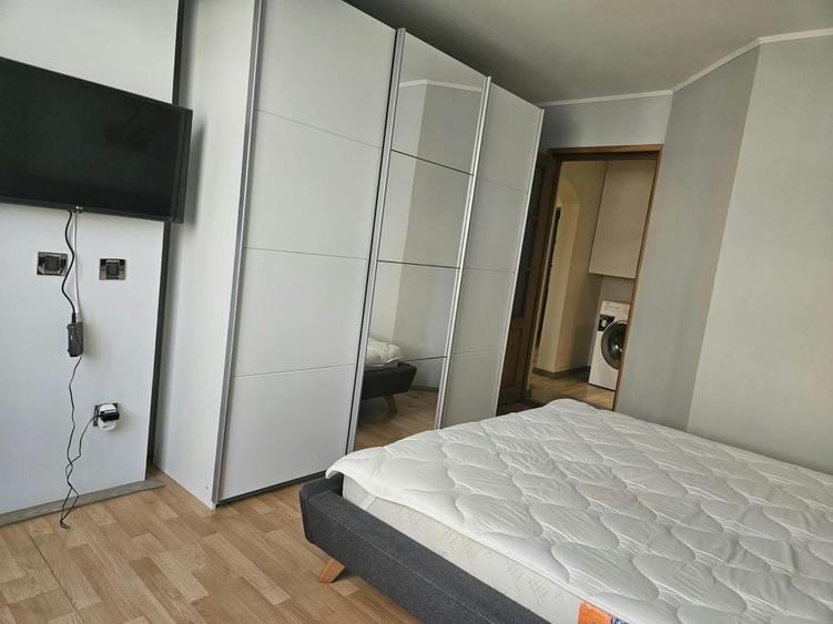 Apartament 3 camere centru piata - 1