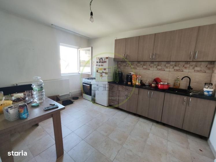 Casă cu 4 camere în Făcăi